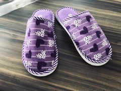 Женские домашние тапочки модные