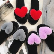 Женские домашние тапочки модные